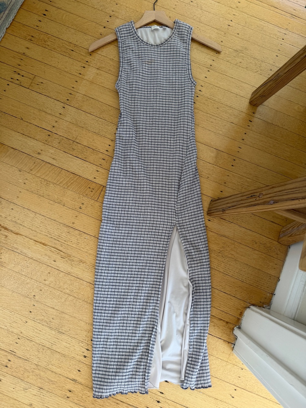 Aritzia Sleeveless Check Midi Dress in Gray and White